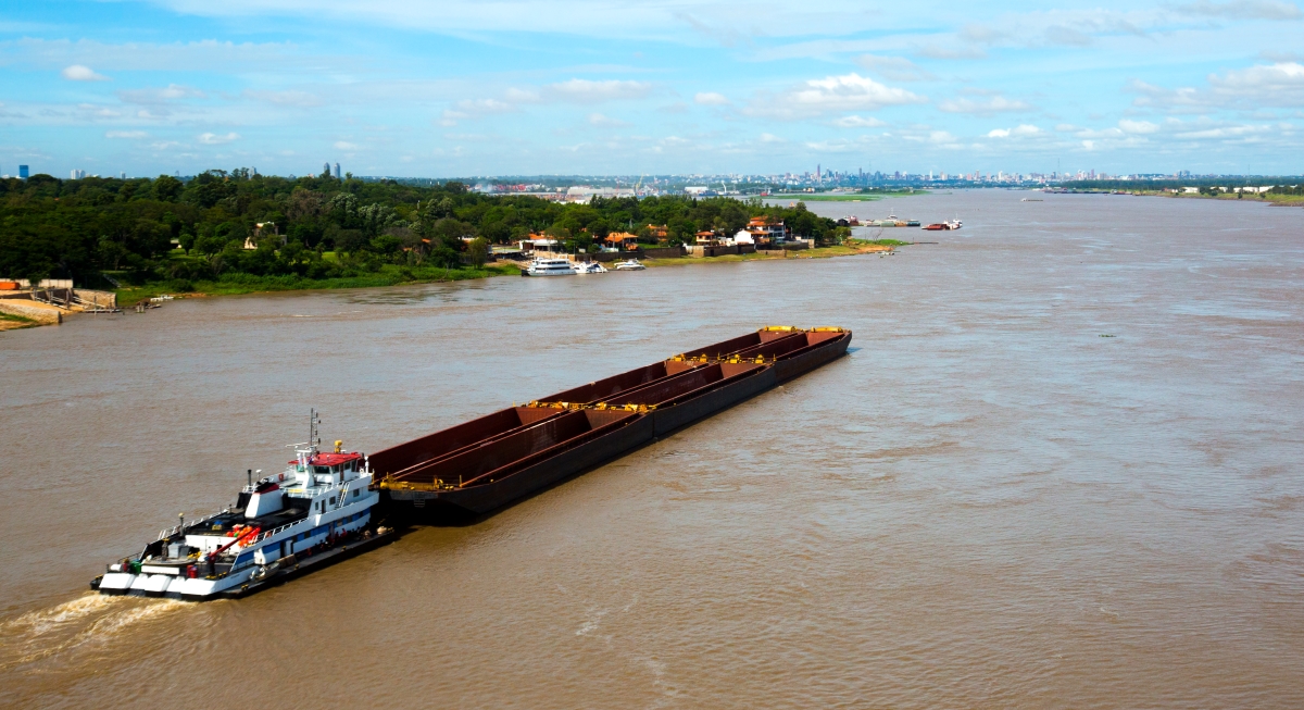 There are private ports located in Asunción and surrounding cities
